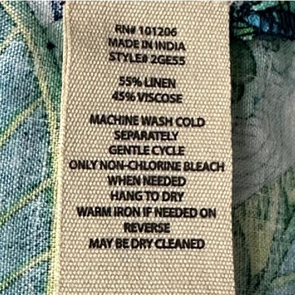 Soft Surrounding Jungle Leaf NWT Tropical Floral Size XL Longsleeve Button Shirt - Picture 8 of 8